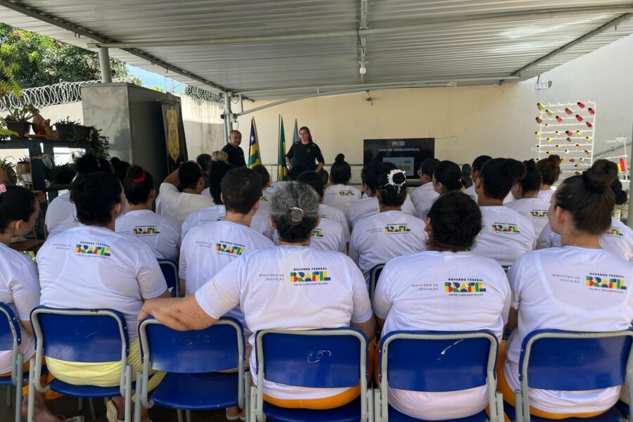 Seduc inicia novas turmas do programa Mulheres Mil