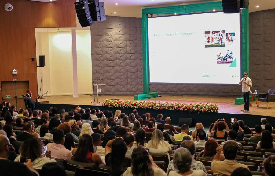 Fórum Brasil Criativo reúne agentes culturais em Goiânia